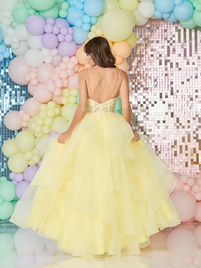 Bellatrix light yellow 027