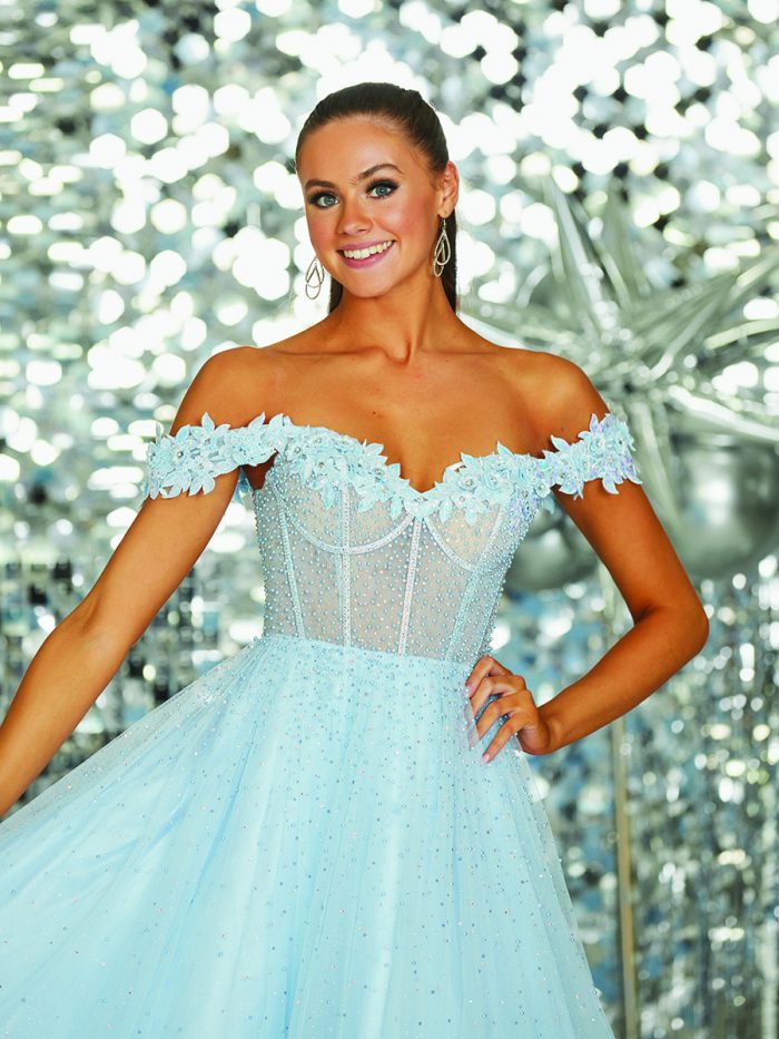 Glinda Light Blue 0032